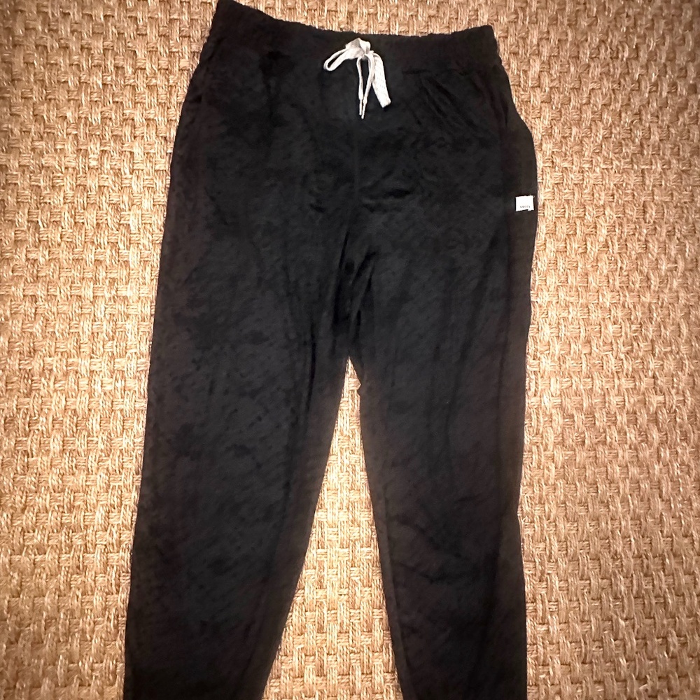 Vuori Performance Jogger